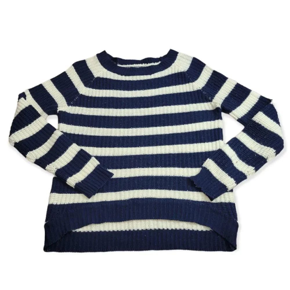 Love by Chesley navy Sweater L